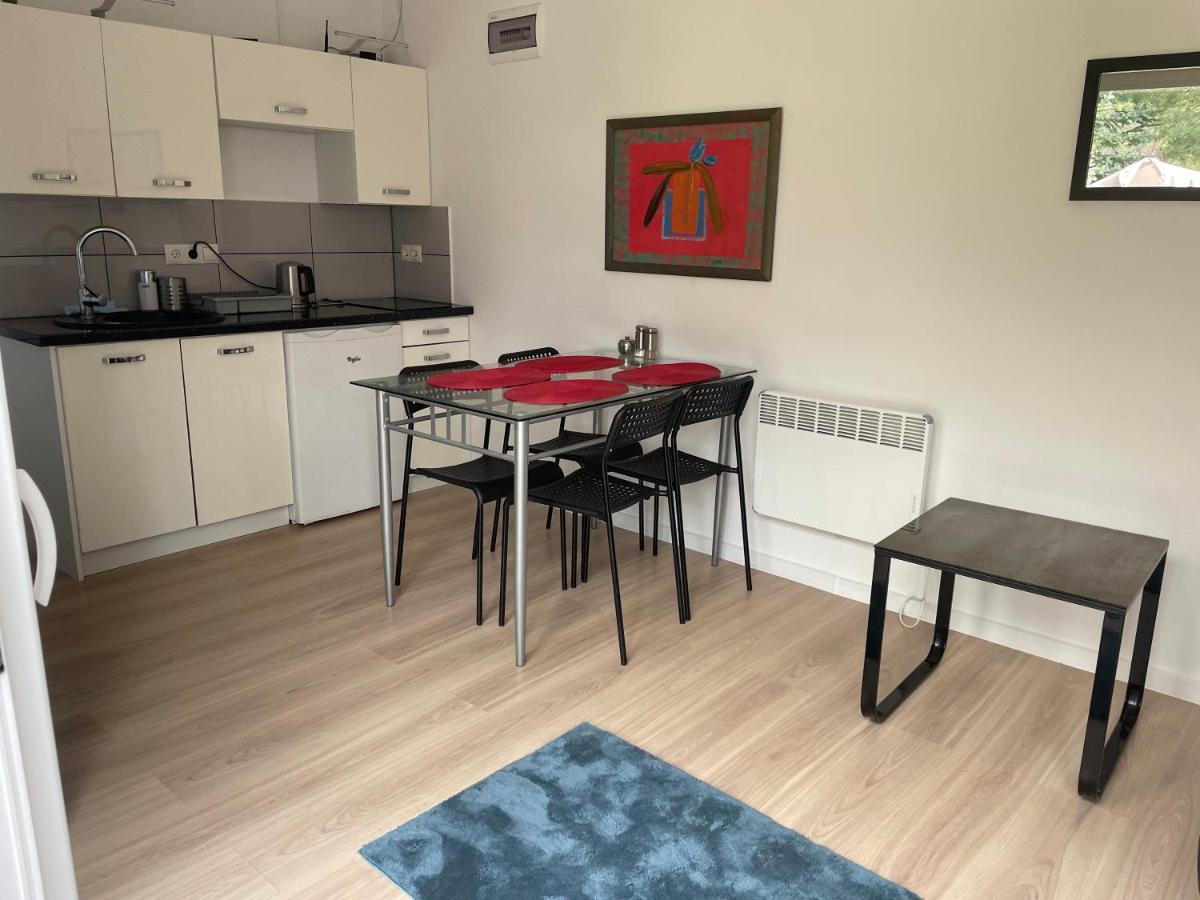 Wakacyjny Dom Na Wylacznosc "Apartament Le Soleil" Orzyny Exterior photo
